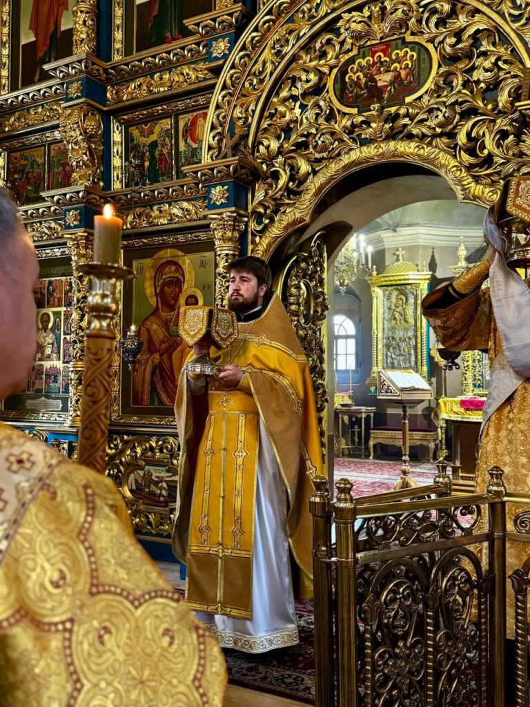 12 июля память святых всехвальных первоверховных апостолов Петра и Павла