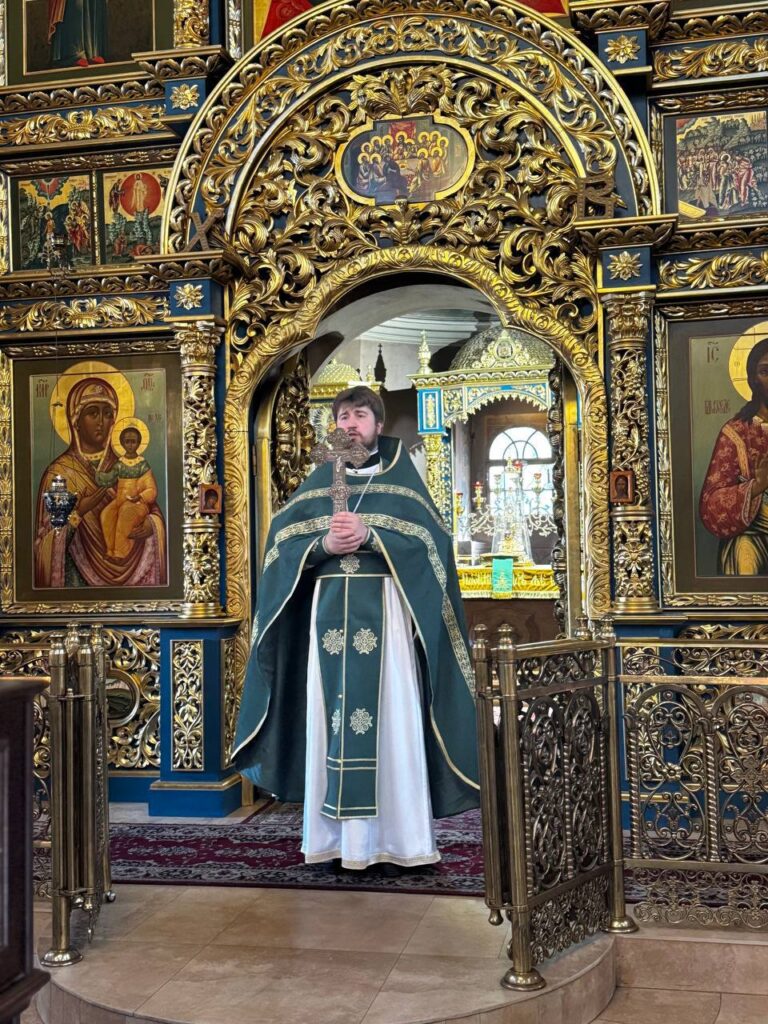 Обретение мощей преподобного Серафима Саровского