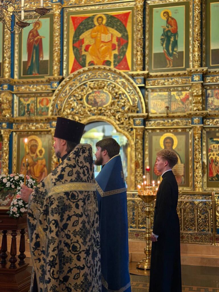 Всенощное бдение в канун праздника Рождества Пресвятой Богородицы