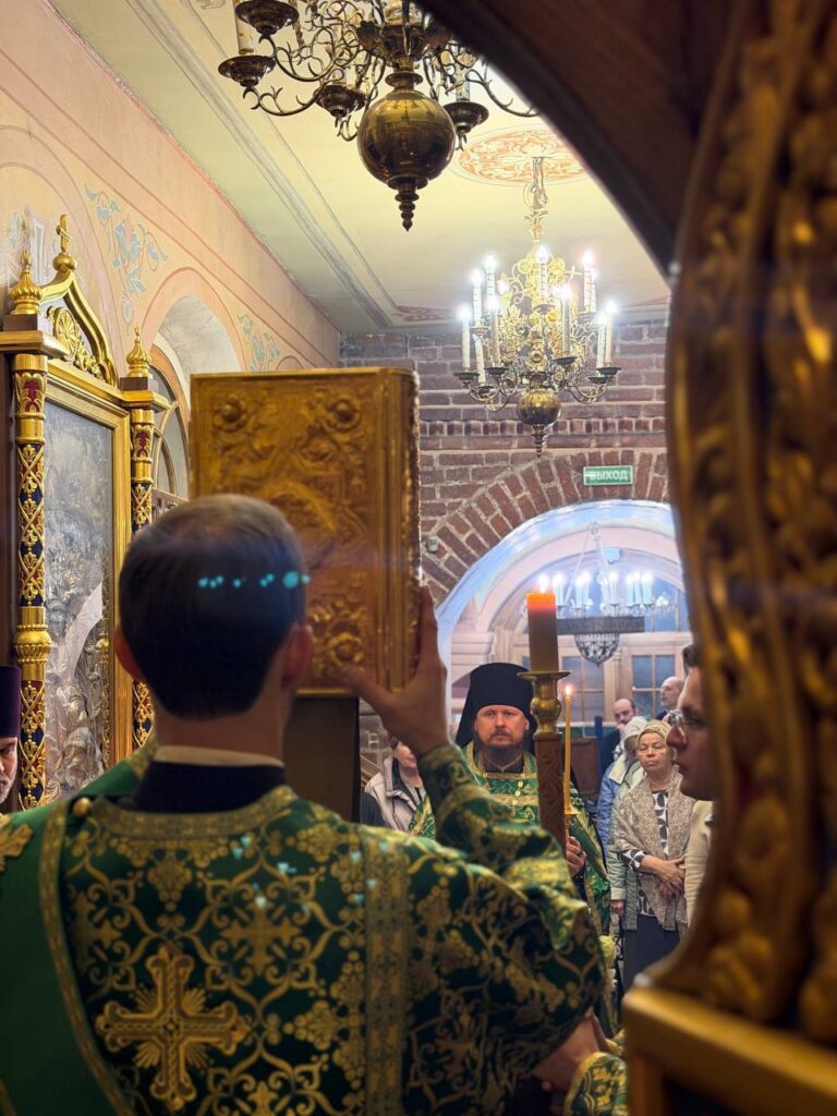 Канун дня преставления преподобного Сергия, игумена Радонежского
