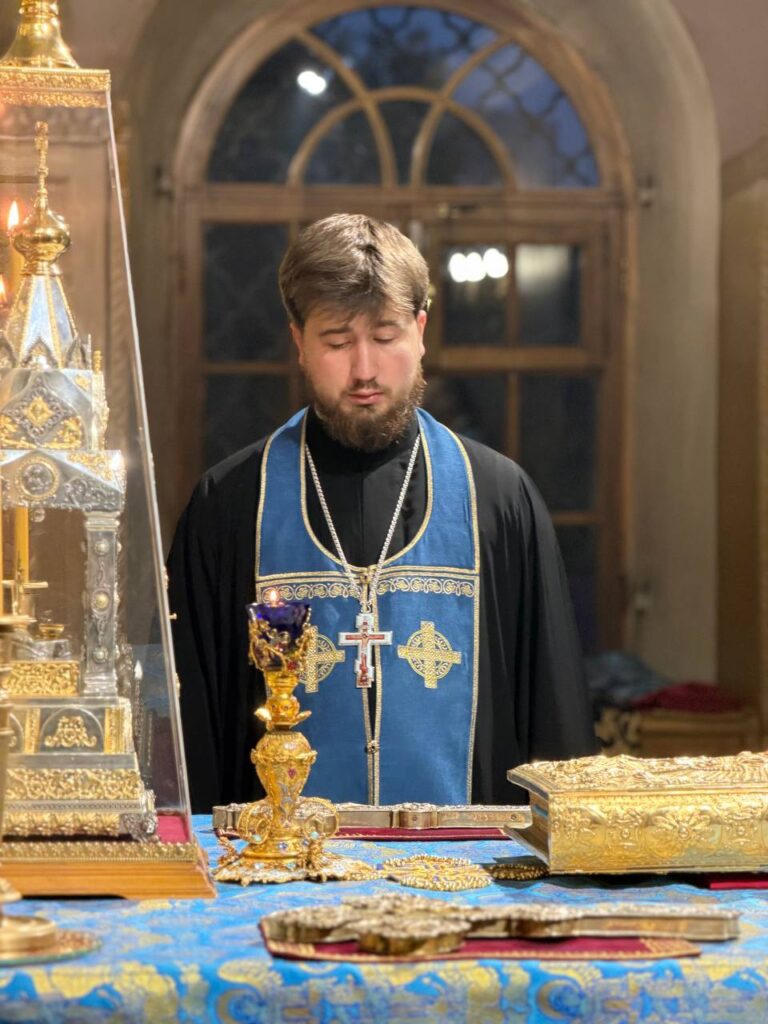 Канун праздника Покрова Пресвятой Богородицы