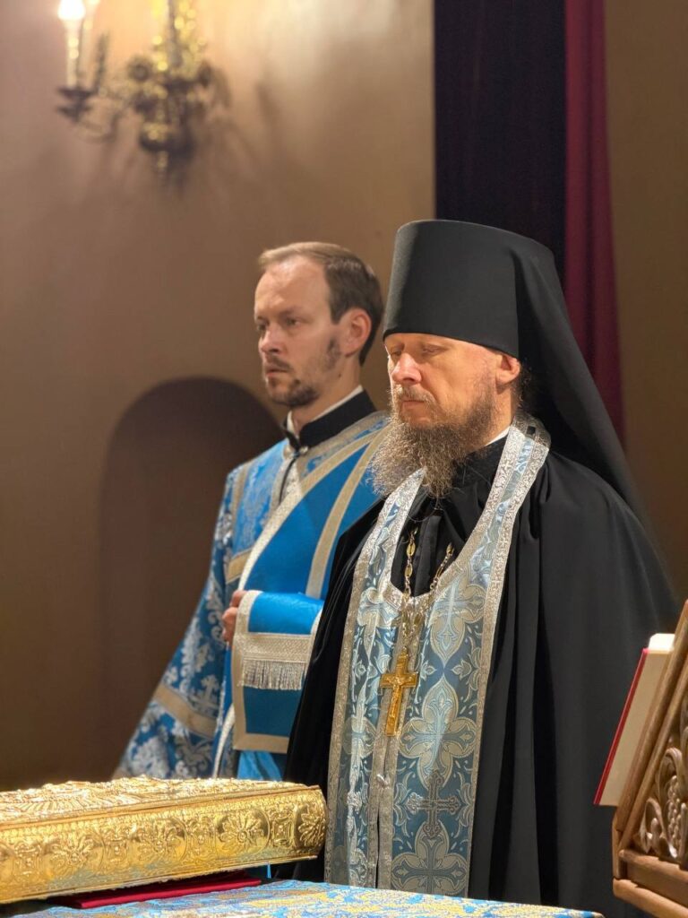 Канун праздника Покрова Пресвятой Богородицы