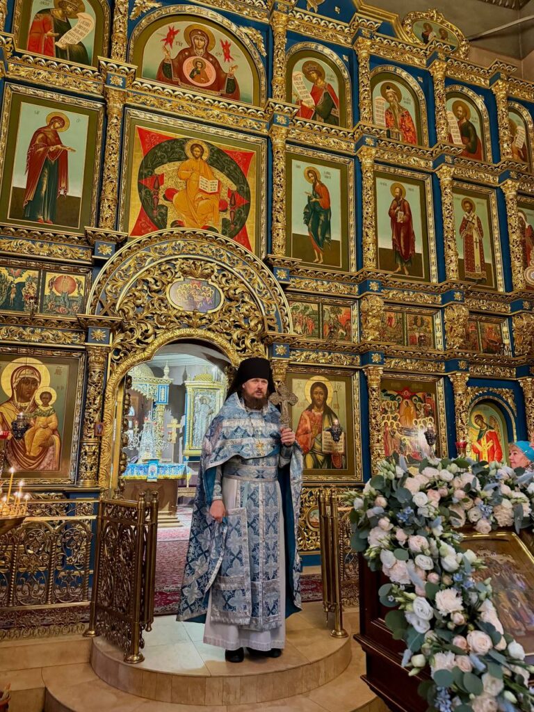 Покров Пресвятой Богородицы